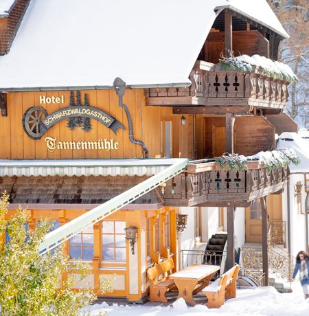 Tannenmühle von außen im Winter
